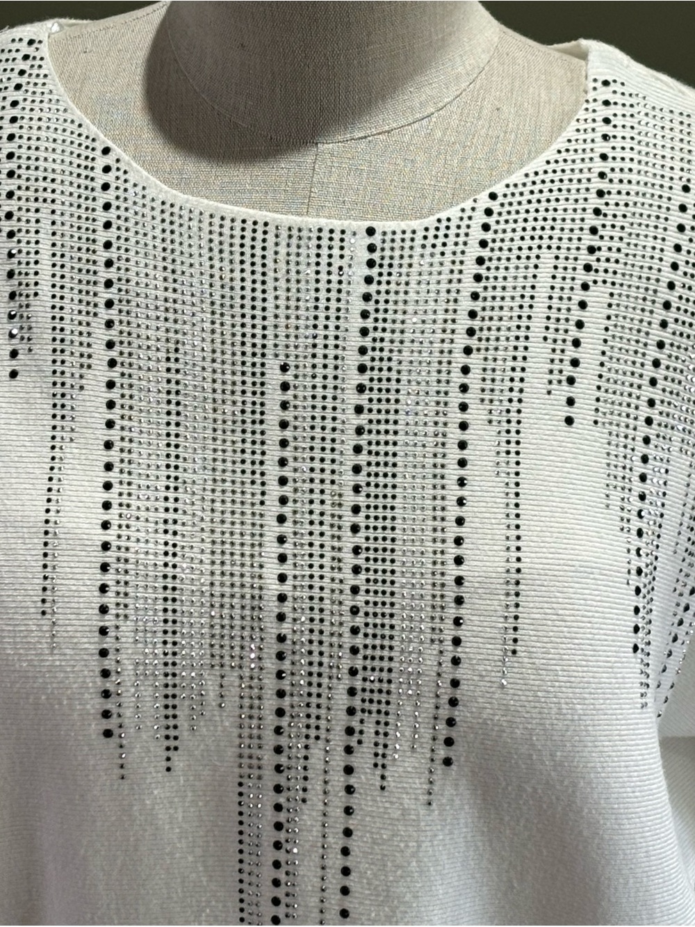 Women's White Embellished Crewneck Sweater - Picture 4 of 7